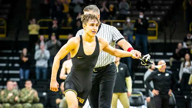 IOWA WRESTLING